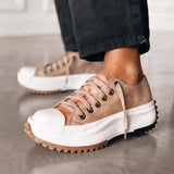 NADIA - SNEAKERS PLATFORM